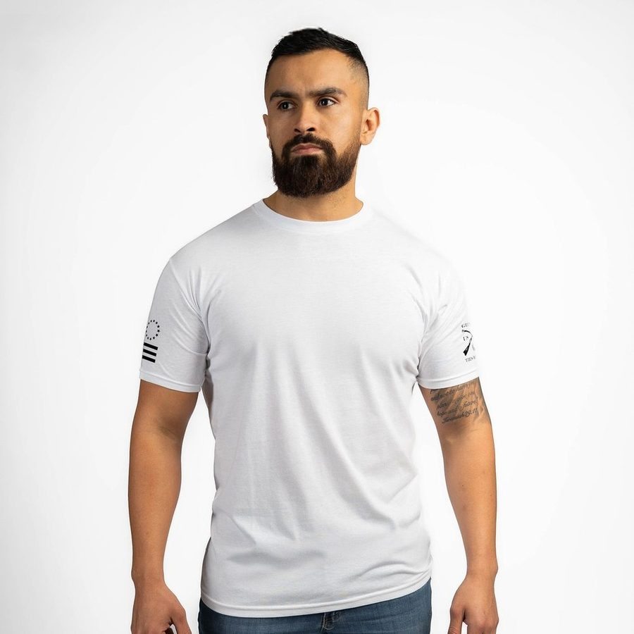 Betsy Ross Basic T-Shirt - White - Image 6