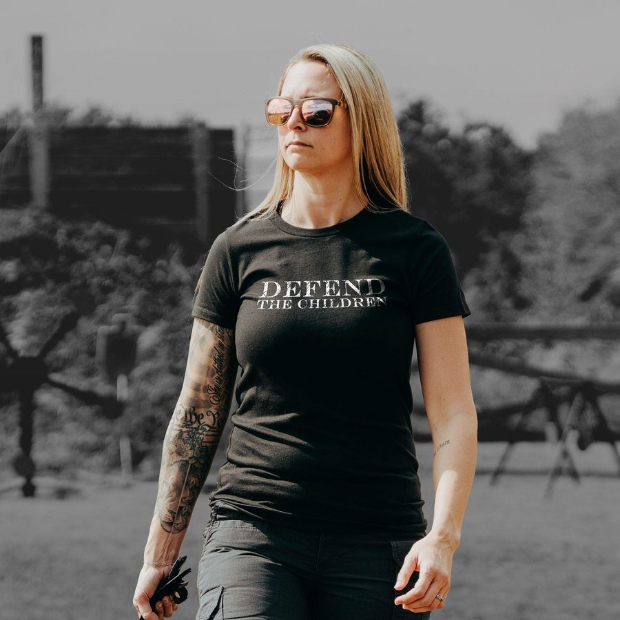 Women's Defend The Children Slim Fit T-Shirt - Black - Image 2